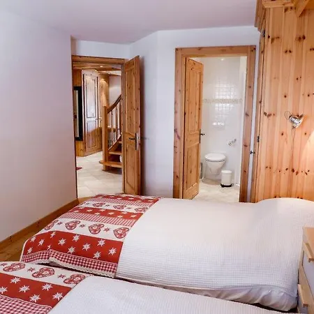 Sleeps 8 Wifi * Arveyes