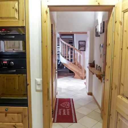 Sleeps 8 Wifi 公寓 Arveyes